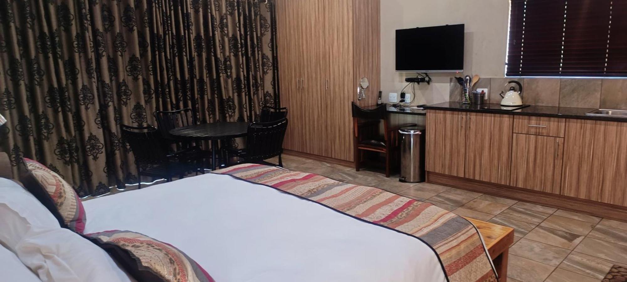 Kareespruit Game Ranch & Guest House Zeerust Εξωτερικό φωτογραφία